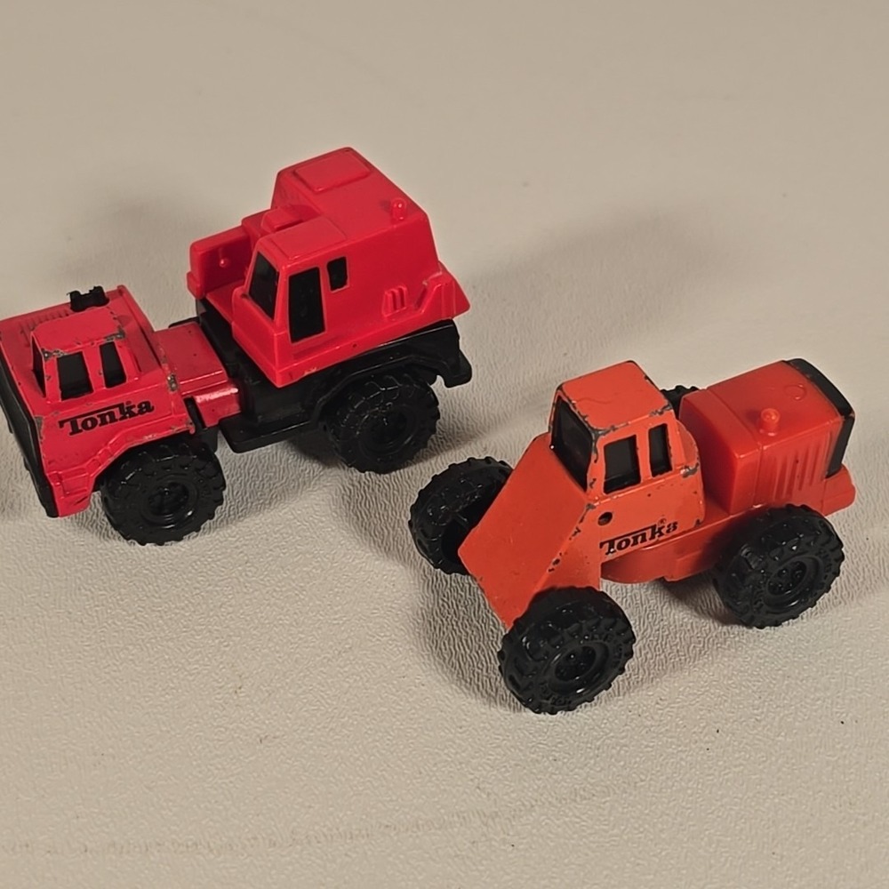 VTG Lot Of‎ 2 Tonka Construction Vehicles Trucks 1992 & 2003